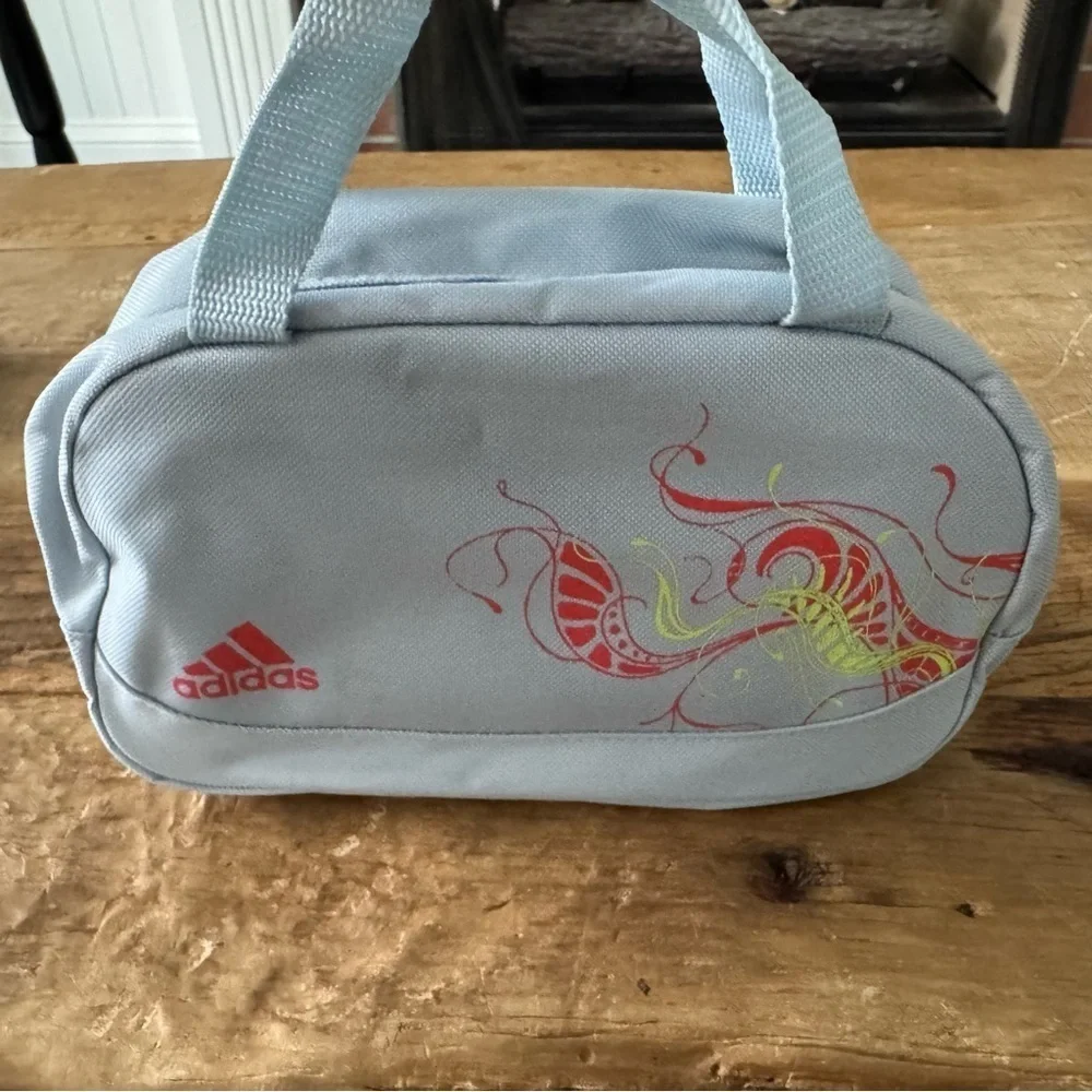 adidas toiletry bag